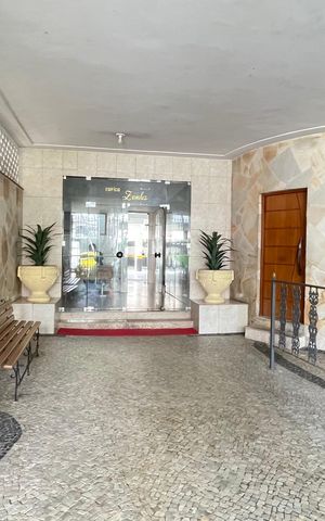 Apartamento à venda com 75m², 2 quartos e 1 vaga Apartamento à venda com 75m², 2 quartos e 1 vagaPortaria