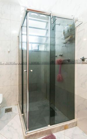 Apartamento à venda com 75m², 2 quartos e 1 vagaBanheiro