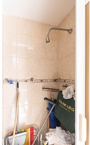 Apartamento à venda com 75m², 2 quartos e 1 vagaBanheiro de serviço