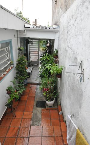 Casa à venda com 132m², 2 quartos e 1 vagaQuintal