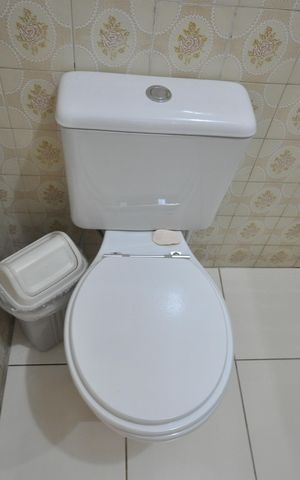 Casa à venda com 132m², 2 quartos e 1 vagaBanheiro 