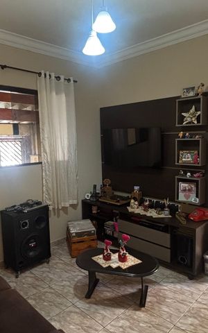 Casa à venda com 68m², 2 quartos e 2 vagas Casa à venda com 68m², 2 quartos e 2 vagasSala