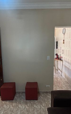 Casa à venda com 68m², 2 quartos e 2 vagas Casa à venda com 68m², 2 quartos e 2 vagasSala