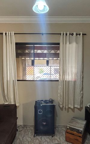 Casa à venda com 68m², 2 quartos e 2 vagas Casa à venda com 68m², 2 quartos e 2 vagasSala