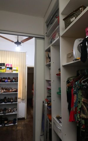 Casa à venda com 360m², 6 quartos e 3 vagasCloset
