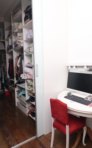 Casa à venda com 360m², 6 quartos e 3 vagasCloset
