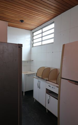 Casa à venda com 360m², 6 quartos e 3 vagasCozinha 2