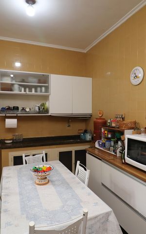 Casa à venda com 360m², 6 quartos e 3 vagasCozinha