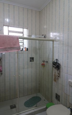 Casa à venda com 360m², 6 quartos e 3 vagasBanheiro Social 1