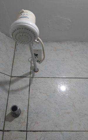 Casa de condomínio à venda com 96m², 2 quartos e sem vagaBanheiro Social