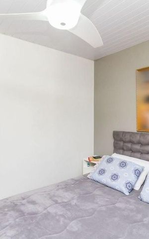 Casa à venda com 54m², 2 quartos e 2 vagas Casa à venda com 54m², 2 quartos e 2 vagasQuarto 1