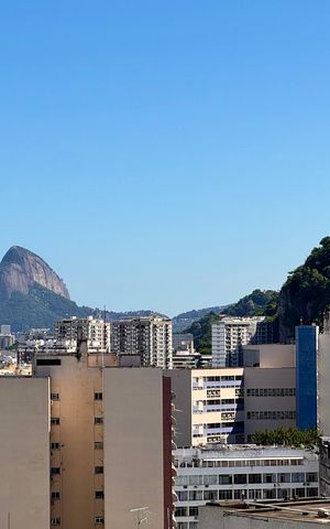 Apartamento à venda com 110m², 3 quartos e 1 vaga Apartamento à venda com 110m², 3 quartos e 1 vagaVista da Sala