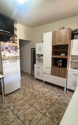 Casa à venda com 48m², 2 quartos e sem vaga
