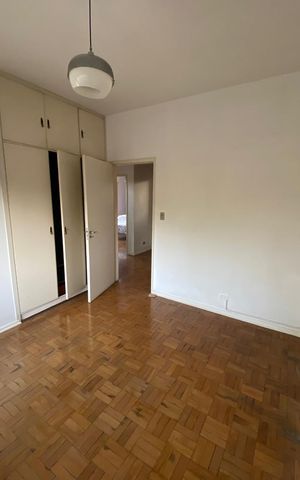 Casa para alugar com 560m², 4 quartos e 4 vagas Casa para alugar com 560m², 4 quartos e 4 vagasQuarto