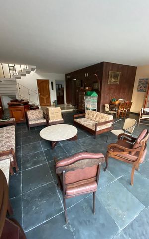 Casa para alugar com 560m², 4 quartos e 4 vagas Casa para alugar com 560m², 4 quartos e 4 vagasÁrea externa