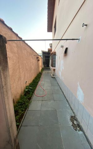 Casa para alugar com 560m², 4 quartos e 4 vagas Casa para alugar com 560m², 4 quartos e 4 vagasÁrea externa