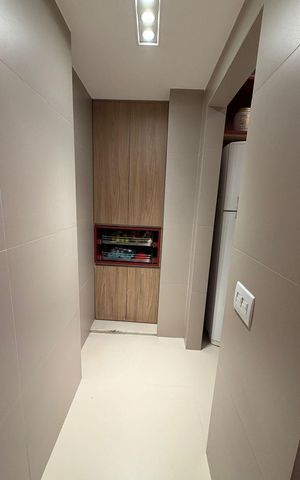 Apartamento à venda com 131m², 3 quartos e 3 vagas Apartamento à venda com 131m², 3 quartos e 3 vagasCorredor