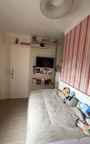 Apartamento à venda com 131m², 3 quartos e 3 vagas Apartamento à venda com 131m², 3 quartos e 3 vagasQuarto
