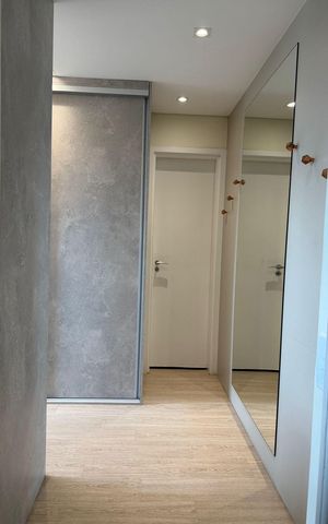 Apartamento à venda com 131m², 3 quartos e 3 vagas Apartamento à venda com 131m², 3 quartos e 3 vagasCorredor
