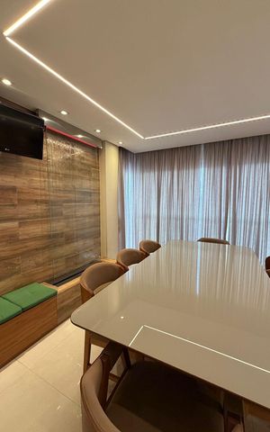 Apartamento à venda com 131m², 3 quartos e 3 vagas Apartamento à venda com 131m², 3 quartos e 3 vagasSala de jantar