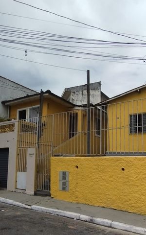 Casa à venda com 380m², 5 quartos e sem vaga