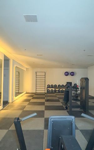 Apartamento à venda com 24m², 1 quarto e sem vaga Apartamento à venda com 24m², 1 quarto e sem vagaAcademia