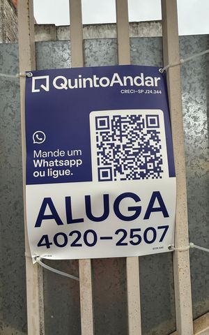 Casa à venda com 165m², 2 quartos e 2 vagasFachada