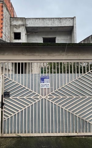 Casa à venda com 165m², 2 quartos e 2 vagasFachada