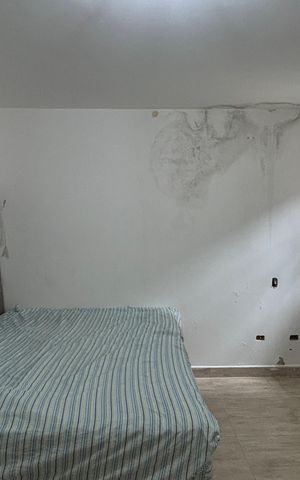 Casa à venda com 165m², 2 quartos e 2 vagasSuite