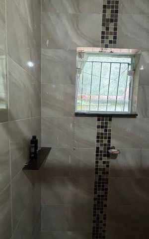Casa à venda com 165m², 2 quartos e 2 vagasBanheiro da Suíte