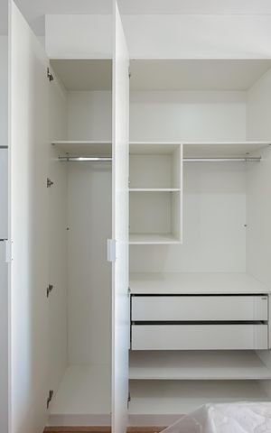 Studio para alugar com 25m², 1 quarto e sem vaga Studio para alugar com 25m², 1 quarto e sem vagaArmário