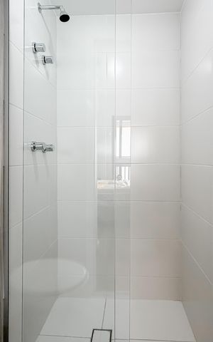 Studio para alugar com 25m², 1 quarto e sem vaga Studio para alugar com 25m², 1 quarto e sem vagaBanheiro