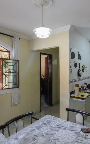 Casa à venda com 420m², 3 quartos e 3 vagas Casa à venda com 420m², 3 quartos e 3 vagasSala de Jantar