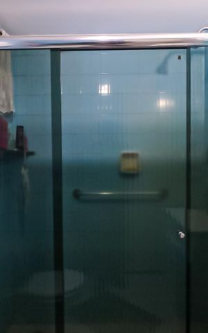 Apartamento à venda com 82m², 2 quartos e 1 vaga Apartamento à venda com 82m², 2 quartos e 1 vagaBanheiro