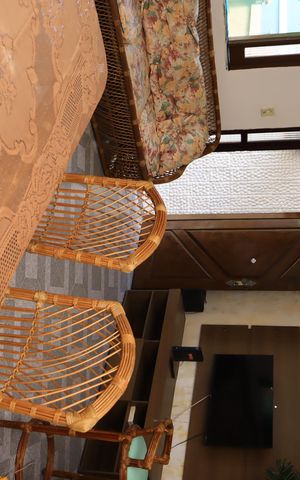 Casa de condomínio para alugar com 300m², 2 quartos e 2 vagasSala