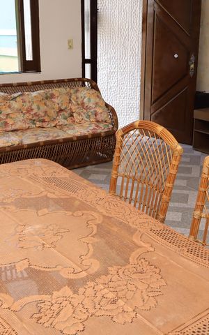 Casa de condomínio para alugar com 300m², 2 quartos e 2 vagasSala