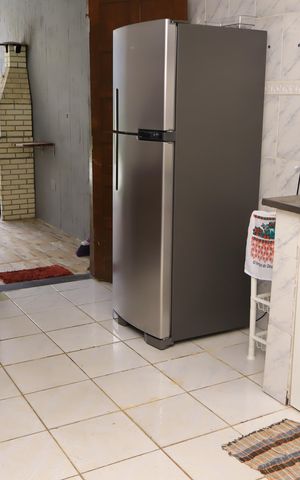 Casa de condomínio para alugar com 300m², 2 quartos e 2 vagasCozinha - Armários