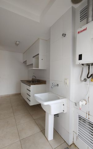 Apartamento à venda com 69m², 2 quartos e 1 vagaÁrea de Serviço