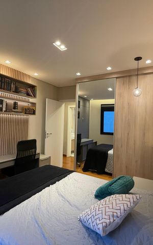 Casa à venda com 320m², 4 quartos e 4 vagas Casa à venda com 320m², 4 quartos e 4 vagasQuarto