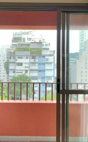 Studio à venda com 25m², 1 quarto e sem vaga Studio à venda com 25m², 1 quarto e sem vagaSacada