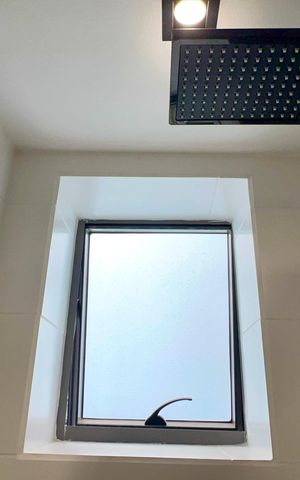 Studio à venda com 25m², 1 quarto e sem vaga Studio à venda com 25m², 1 quarto e sem vagaBanheiro