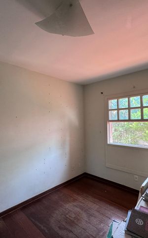 Casa de condomínio à venda com 460m², 5 quartos e 2 vagas Casa de condomínio à venda com 460m², 5 quartos e 2 vagasSuite 1