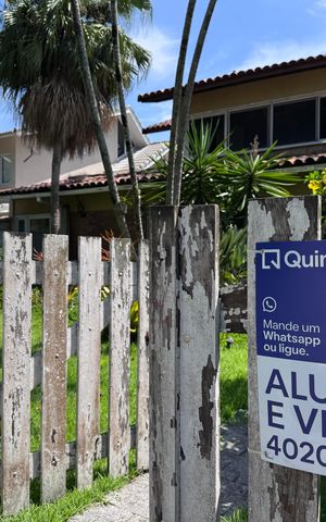 Casa de condomínio à venda com 460m², 5 quartos e 2 vagas Casa de condomínio à venda com 460m², 5 quartos e 2 vagasPlaquinha Quinto Andar