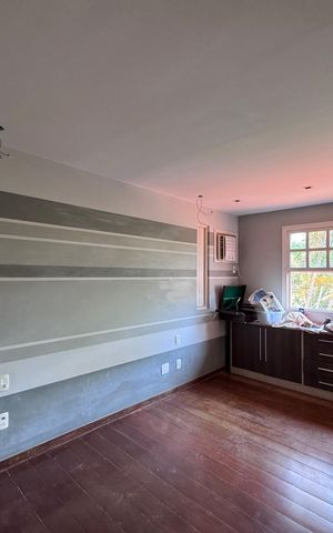 Casa de condomínio à venda com 460m², 5 quartos e 2 vagas Casa de condomínio à venda com 460m², 5 quartos e 2 vagasSuite 2