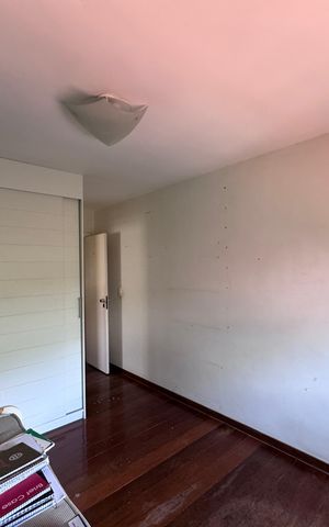 Casa de condomínio à venda com 460m², 5 quartos e 2 vagas Casa de condomínio à venda com 460m², 5 quartos e 2 vagasSuite 1