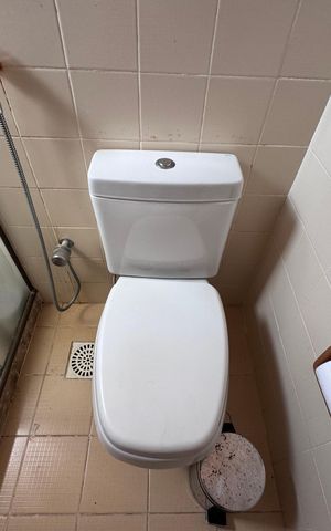 Casa de condomínio à venda com 460m², 5 quartos e 2 vagas Casa de condomínio à venda com 460m², 5 quartos e 2 vagasSuite 1 - Banheiro