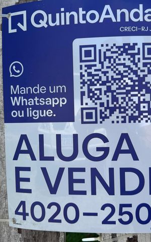Casa de condomínio à venda com 460m², 5 quartos e 2 vagas Casa de condomínio à venda com 460m², 5 quartos e 2 vagasQXFN-310