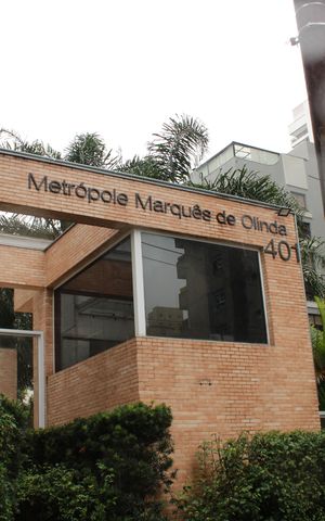 Apartamento à venda com 61m², 2 quartos e 1 vagaFachada