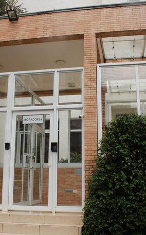 Apartamento à venda com 61m², 2 quartos e 1 vagaFachada