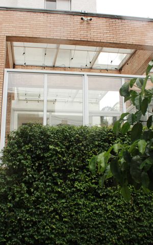 Apartamento à venda com 61m², 2 quartos e 1 vagaFachada